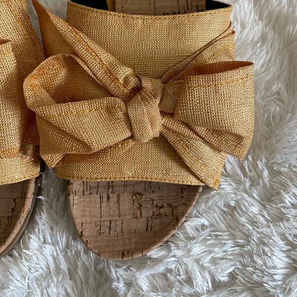 Circus Sam Edelman Yellow Bow Sandals - Picture 5 of 10